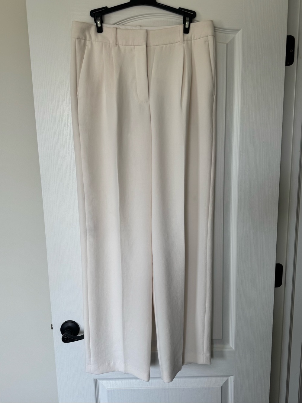 Aritzia Effortless Pants cream low rise